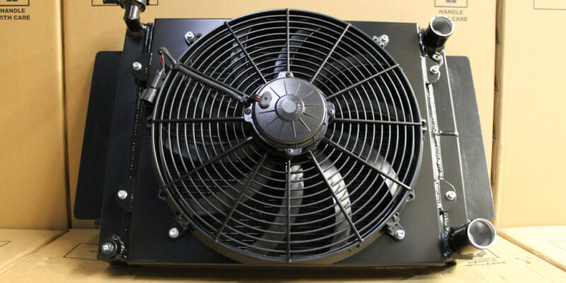 MAZDA RX7 Series 1-2-3 Full Alloy Performance Radiator, Custom Shroud & 16″ 3000cfm Spal Fan.